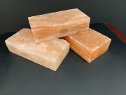 Соляной кирпич шлифованный с пропилом (пазом) ( Гималайская соль ) 20*10*5см
